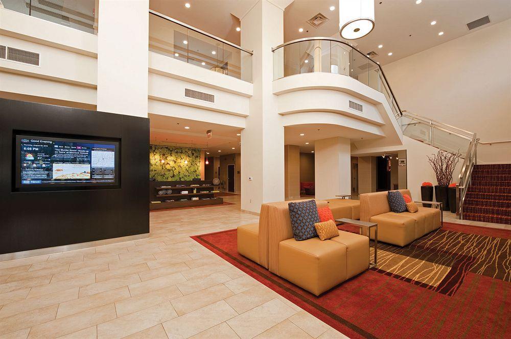Courtyard Grand Rapids Downtown Hotell Exteriör bild